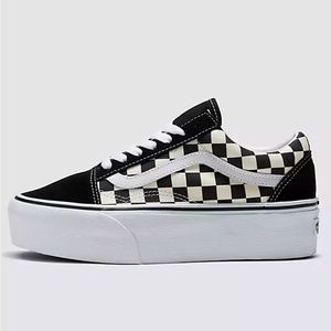 Old Skool Stackform Checkerboard Vans | NWOT
